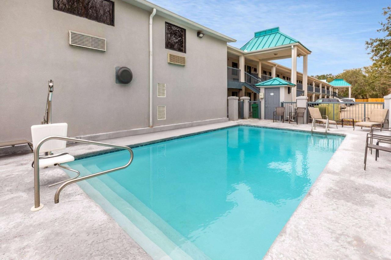 Motel Baymont By Wyndham Biloxi - Ocean Springs Exteriér fotografie